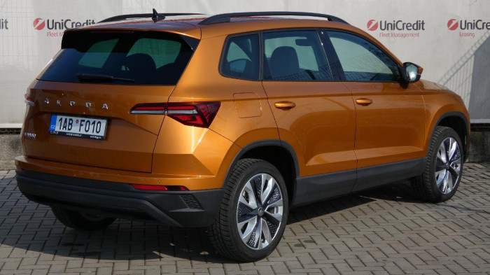Škoda Karoq 1,5 TSI Style na operativní leasing