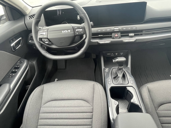 KIA K4 EXCLUSIVE 7DCT 1,0 T-GDi / 85kW na operativní leasing