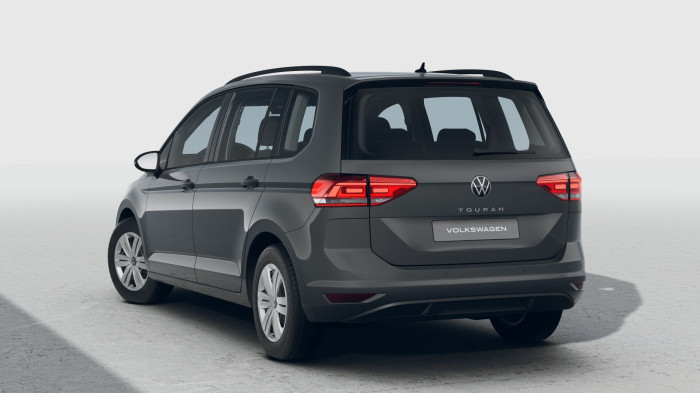 Volkswagen Touran 1,5 TSI 110 kW EVO2 6G na operativní leasing