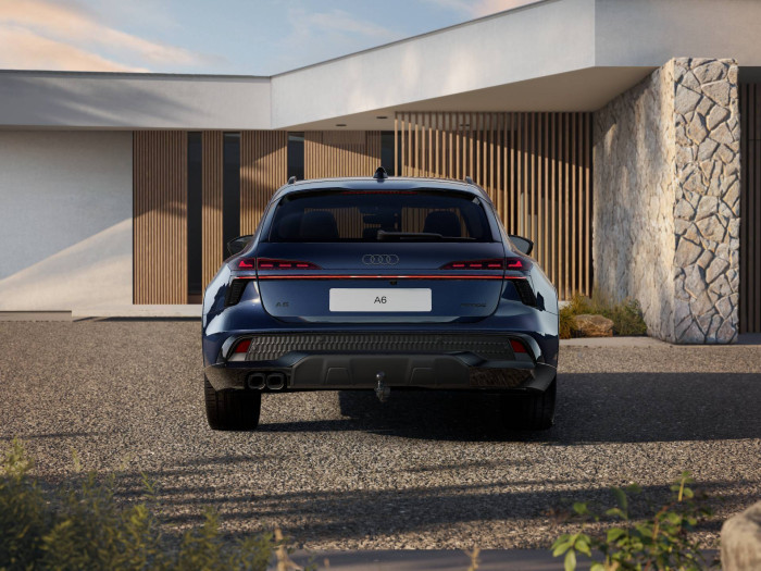 Audi A6 allroad quattro 7STT 3,0TDI / 220kW na operativní leasing