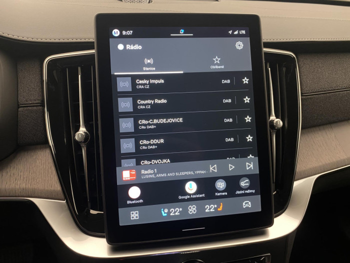 Volvo XC90 B5 AWD AUT DARK PLUS na operativní leasing