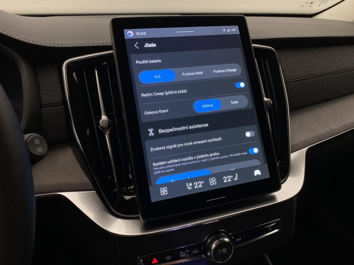Volvo XC90 T8 AWD RECHARGE DARK PLUS 7m na operativní leasing