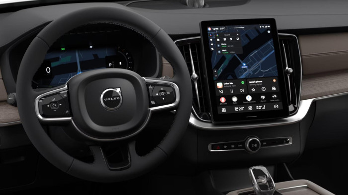 Volvo XC90 B5 AWD AUT DARK PLUS na operativní leasing