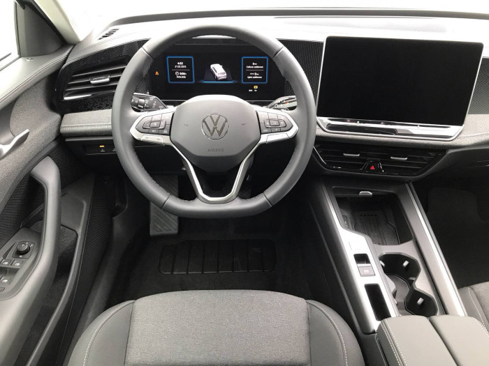 Volkswagen Passat 7DSG 1,5eTSI / 110kW na operativní leasing
