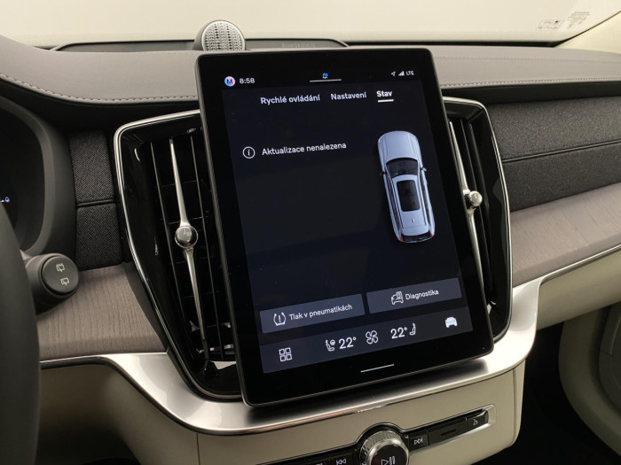 Volvo XC90 T8 AWD Plug-in DARK ULTRA na operativní leasing