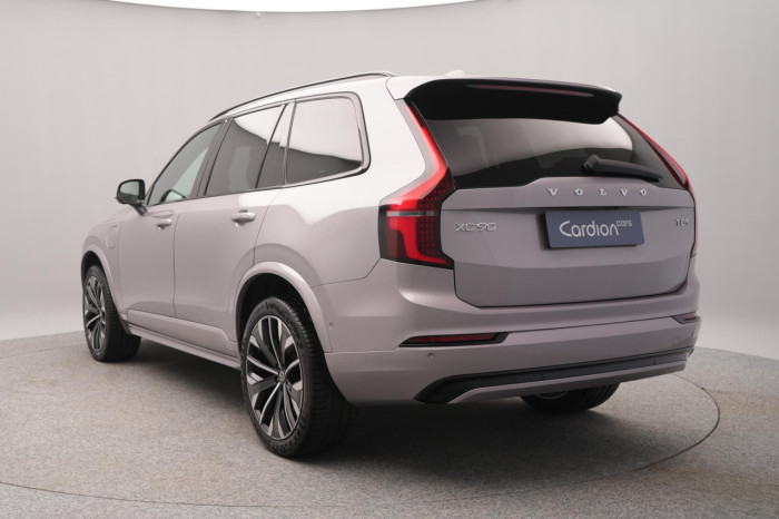 Volvo XC90 T8 AWD Plug-in DARK PLUS 7m na operativní leasing
