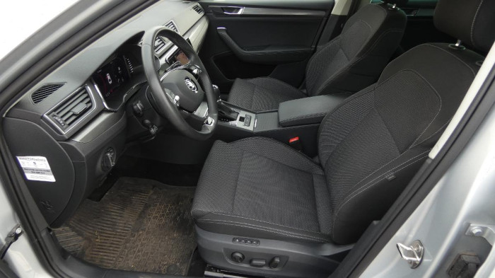 Škoda Superb 2,0 TDI DSG Style na operativní leasing