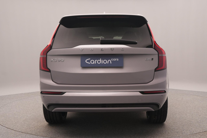 Volvo XC90 B5 AWD AUT DARK PLUS 7-míst na operativní leasing