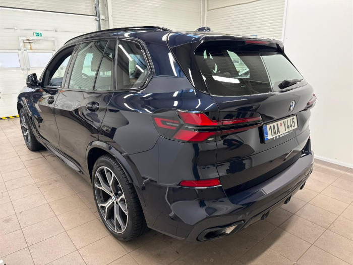 BMW X5 30d xDrive M Sport na operativní leasing
