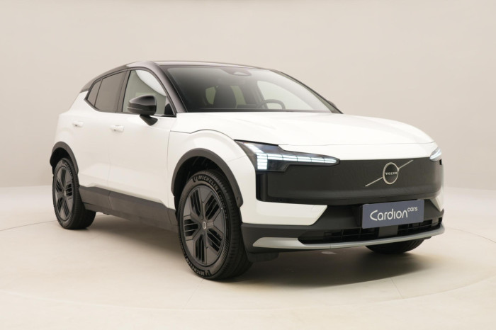 Volvo EX30 CROSS COUNTRY P5 LONG R. PLUS na operativní leasing