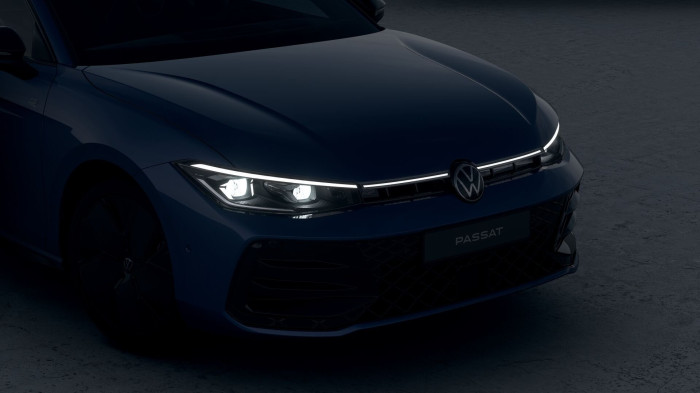 Volkswagen Passat R-Line 2,0 TDI 142 kW 4MOT na operativní leasing