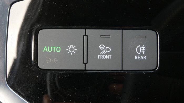 Audi Q3 Sportback 40 TFSI quattro S li na operativní leasing