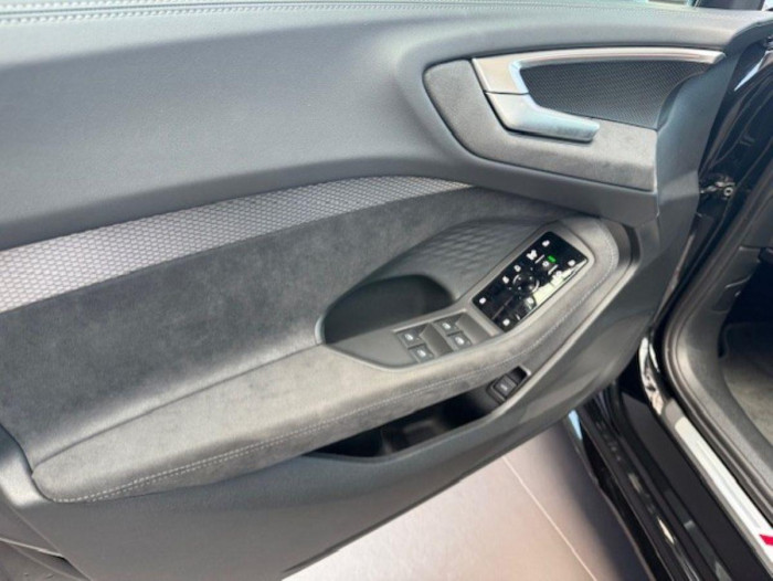 Audi A5 Limuzína TDI quattro Stronic na operativní leasing