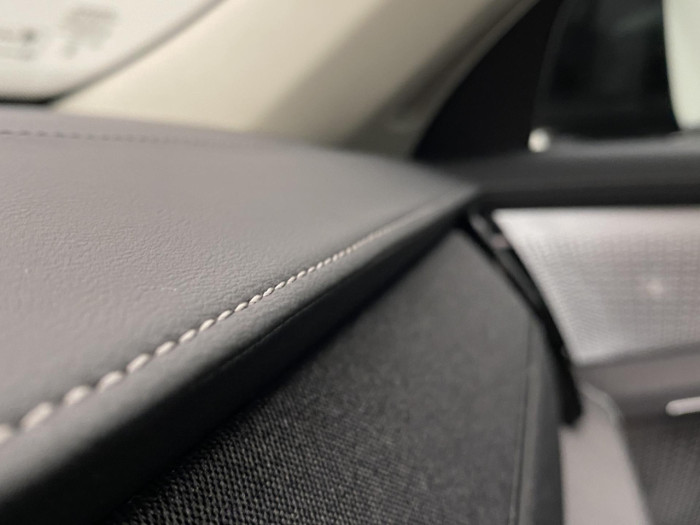 Volvo XC90 T8 AWD Plug-in DARK ULTRA na operativní leasing