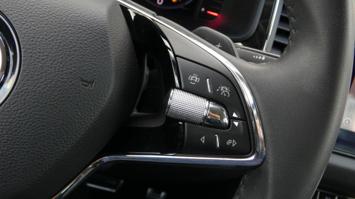 Škoda Kodiaq 2.0 TDI 110 kW L&K 4x4 DSG na operativní leasing