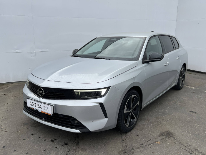 Opel Astra ST Edition MT6 1,2 TURBO / 81kW na operativní leasing
