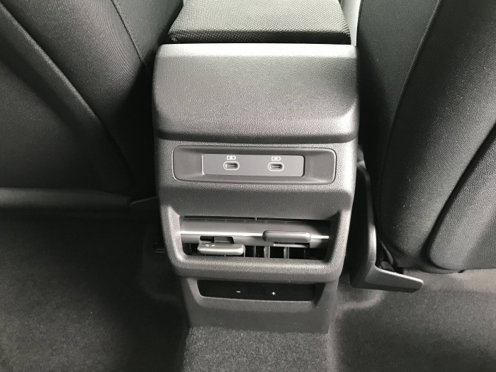 Audi Q3 7STT  1,5 TFSI / 110kW na operativní leasing