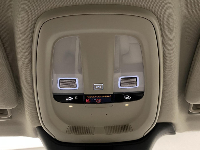 Volvo V90 T6 AWD Plug-in BRIGHT PLUS na operativní leasing