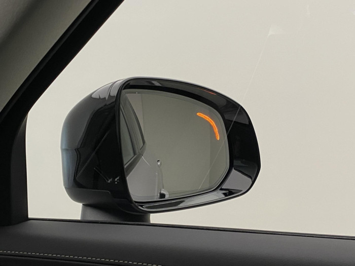 Volvo XC90 T8 AWD RECHARGE DARK PLUS 7m na operativní leasing