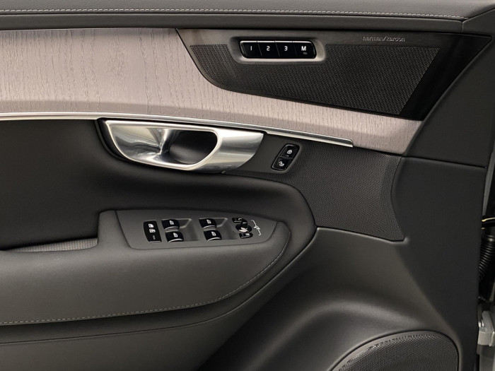 Volvo XC90 B5 AWD AUT BRIGHT PLUS 7míst na operativní leasing