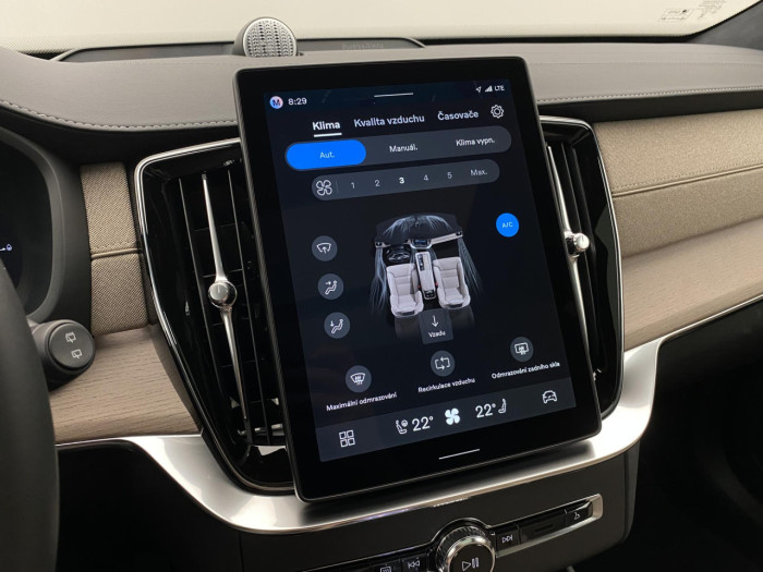 Volvo XC90 T8 AWD Plug-in BRIGHT ULTRA na operativní leasing