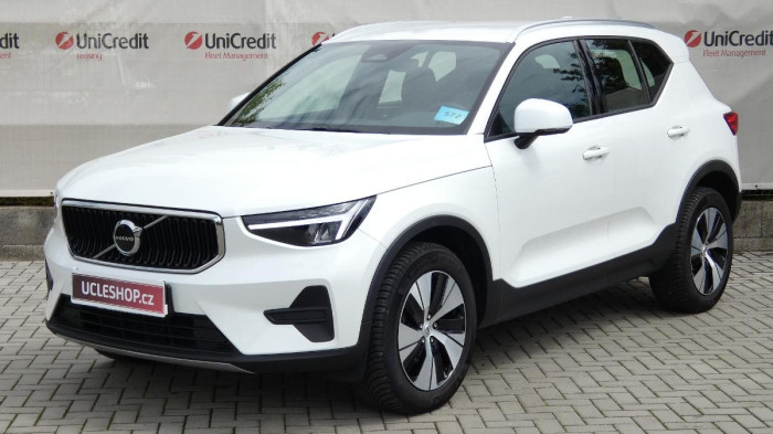 Volvo XC40 B3 mHEV Core aut. na operativní leasing