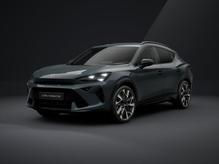 CUPRA Formentor VZ 2.0 TSI 333k DSG 4WD na operativní leasing