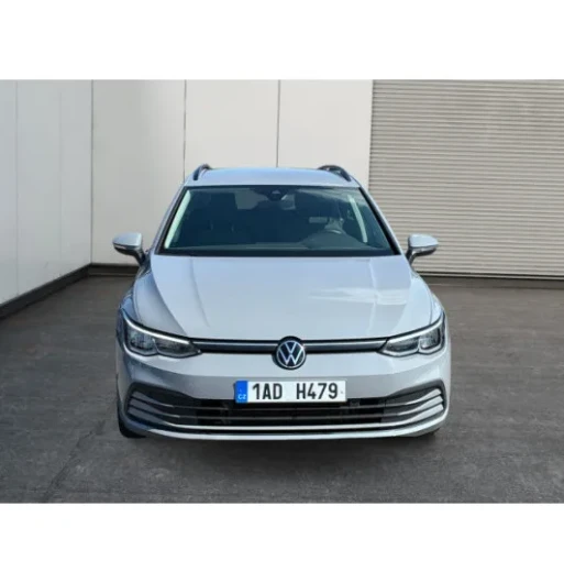 Volkswagen Golf Var.1.5 TSI 96 Life na operativní leasing