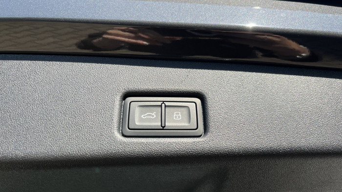 Audi Q5 Quattro ST7 2,0TDI / 150kW na operativní leasing
