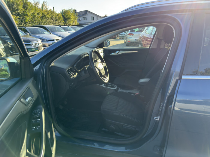 Ford Focus 1.0 EcoBoost 114 kW MildHybrid na operativní leasing