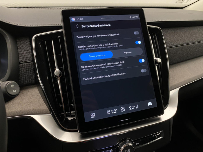 Volvo XC90 T8 AWD RECHARGE BRIGHT PLUS 7m na operativní leasing