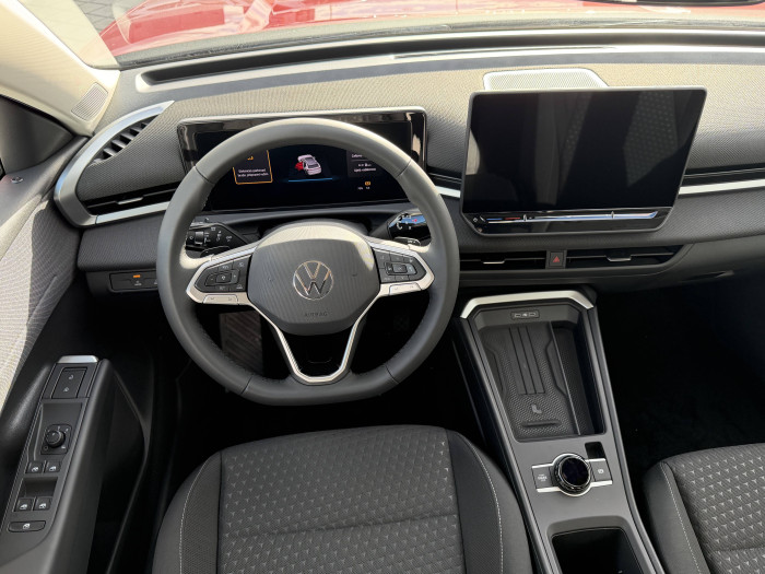 Volkswagen T-Roc Life 7DSG 1,5eTSI / 85kW na operativní leasing