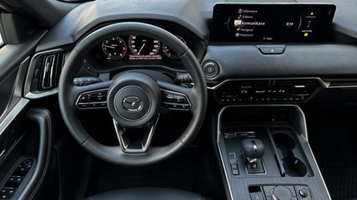 MAZDA CX-60 3.3 D254 HOMURA PLUS – SILA, KTERÁ SE NEPTÁ, JESTLI MŮŽE na operativní leasing