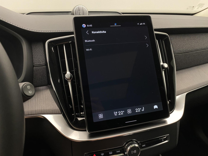 Volvo XC90 T8 AWD Plug-in BRIGHT ULTRA na operativní leasing
