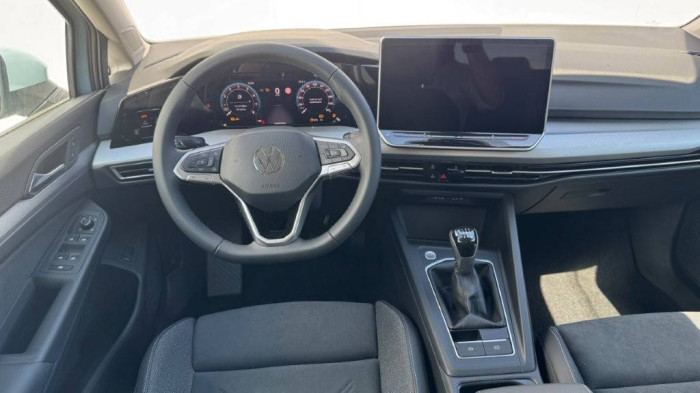 Volkswagen Golf Variant People 6G 1,5TSI / 85kW na operativní leasing