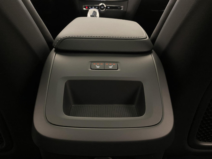 Volvo V60 B4 AUT BRIGHT PLUS na operativní leasing