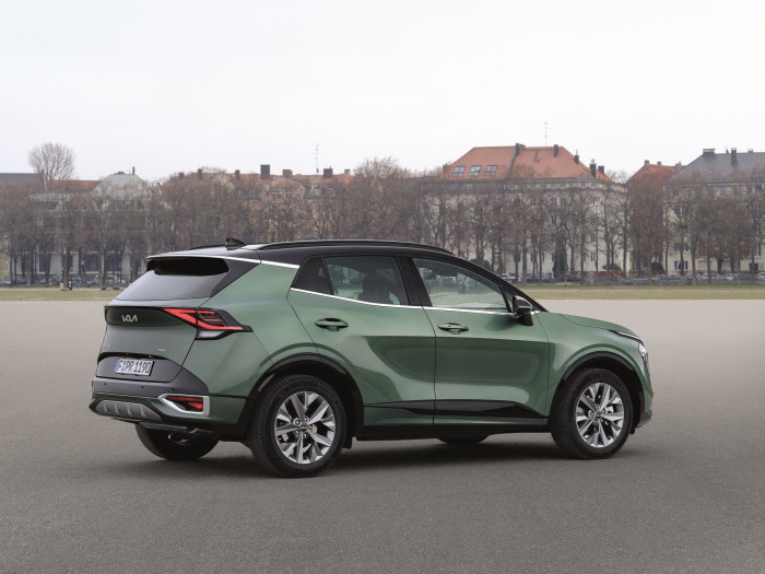 Sportage 1.6 T-GDI 4x4 HEV 6AT GT-LINE + GT-LINE PLUS automat na operativní leasing