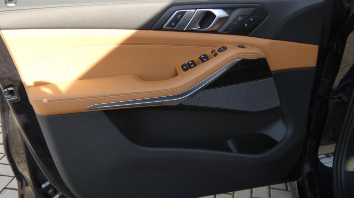 BMW X5 30d xDrive M Sport na operativní leasing