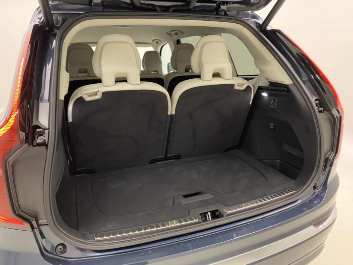 Volvo XC90 B5 AWD AUT BRIGHT PLUS 7míst na operativní leasing