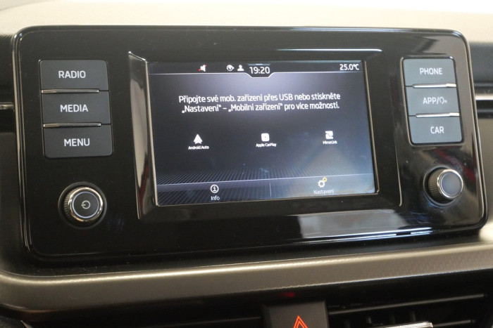 Škoda Scala 1.0 TSI 81 kW Ambition na operativní leasing