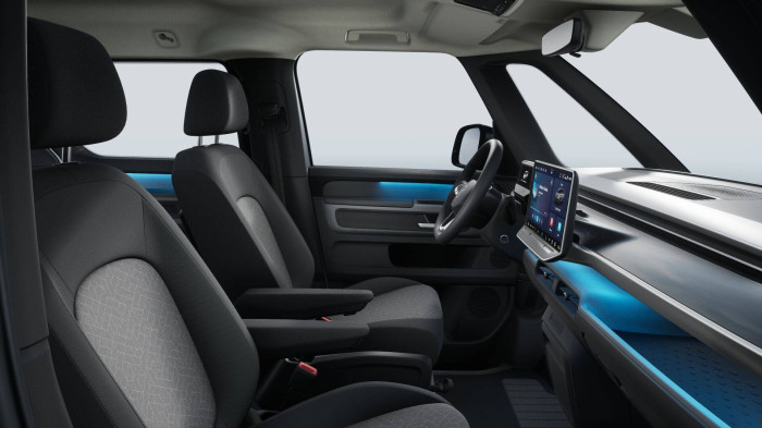 Volkswagen ID. Buzz Pure 58kWh / 140kW na operativní leasing