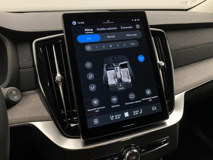 Volvo XC90 T8 AWD Plug-in BRIGHT PLUS 7m na operativní leasing