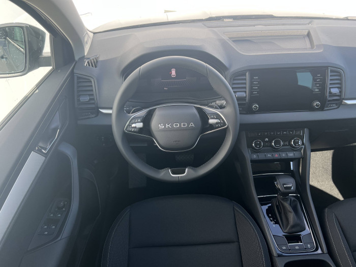 Škoda Karoq Classic 7DSG 1,5 TSI  / 110kW na operativní leasing