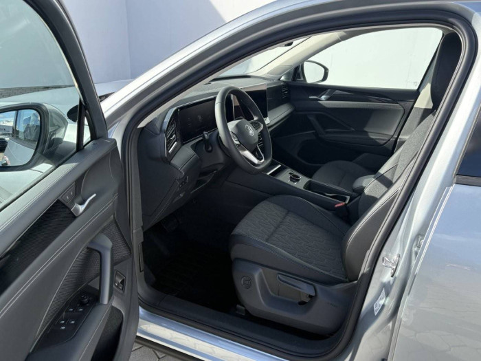 Volkswagen Tiguan People PHEV 19,7kWh 6DSG 1,5TSI / 110kW na operativní leasing