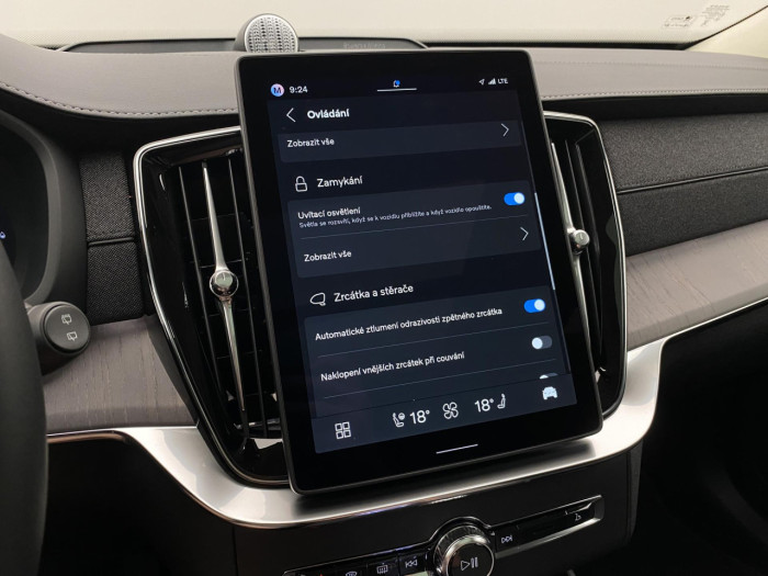 Volvo XC90 T8 AWD Plug-in DARK ULTRA na operativní leasing