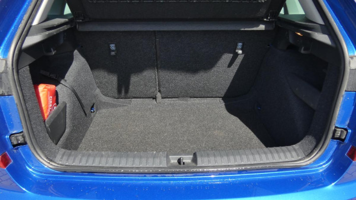 Škoda Kamiq 1.0 TSI 85kW First Edition DSG na operativní leasing