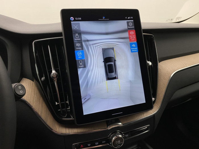 Volvo XC60 B5 AWD AUT BRIGHT PLUS na operativní leasing