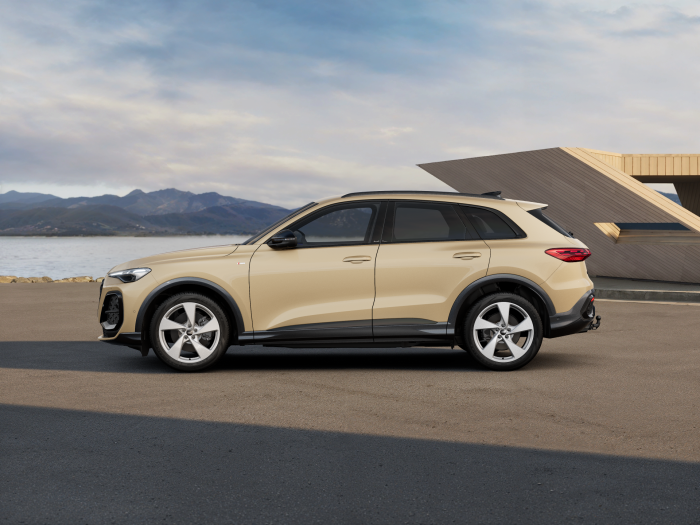 Audi Q5 TDI quattro 150 kW na operativní leasing