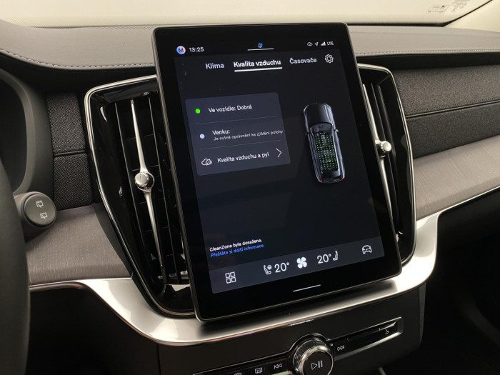 Volvo XC90 B5 AWD AUT DARK PLUS 7míst na operativní leasing