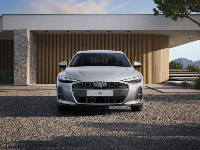 Audi A6 Limuzína TDI quattro 220kW na operativní leasing